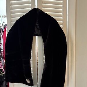 Luxurious Black Faux Fur Wrap with Brooch